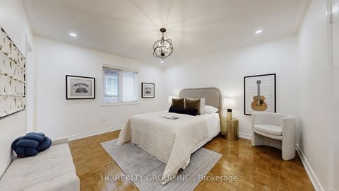 Photo 33 at 114 Timber Valley Avenue, Oak Ridges, Richmond Hill