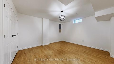 Photo 39 at 114 Timber Valley Avenue, Oak Ridges, Richmond Hill