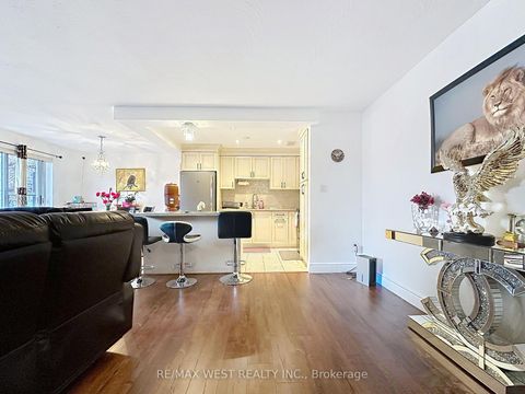 Photo 14 at 206 - 800 Kennedy Road, Ionview, Toronto