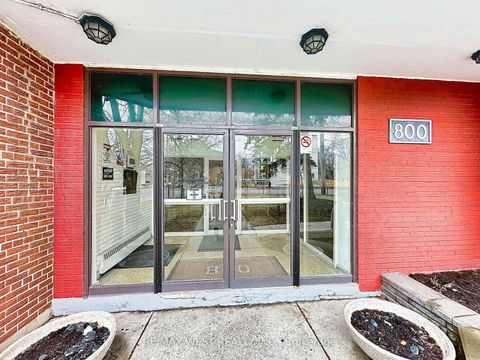 Photo 23 at 206 - 800 Kennedy Road, Ionview, Toronto