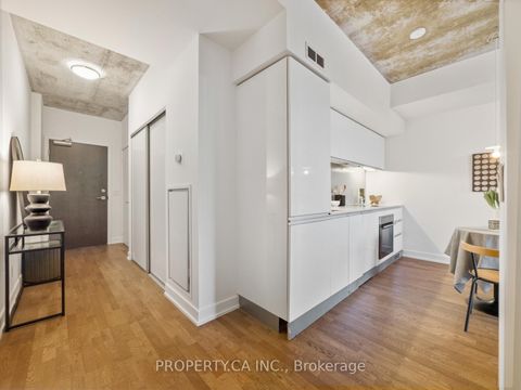 Photo 2 at 729 - 20 Minowan Miikan Lane, Little Portugal, Toronto