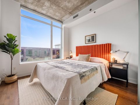 Photo 17 at 729 - 20 Minowan Miikan Lane, Little Portugal, Toronto