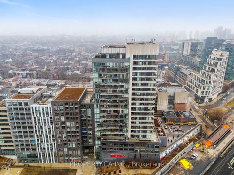 Photo 27 at 729 - 20 Minowan Miikan Lane, Little Portugal, Toronto