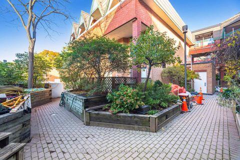 Photo 27 at #10 - 2112 Queen Street E, The Beaches, Toronto