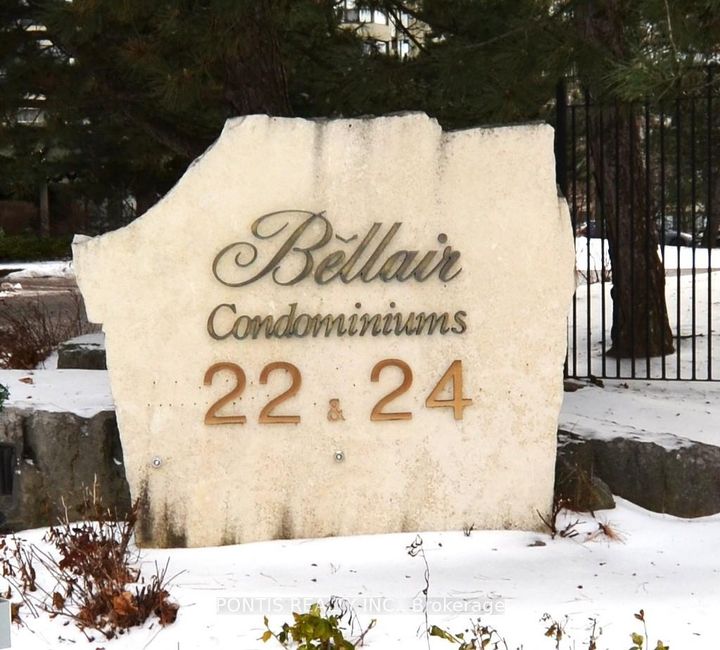 Photo 1 at 1008 - 24 HANOVER Road, Queen Street Corridor, Brampton