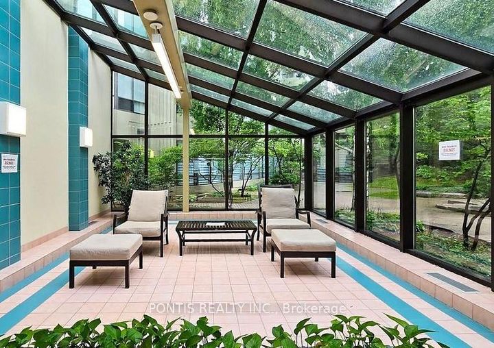 Photo 35 at 1008 - 24 HANOVER Road, Queen Street Corridor, Brampton