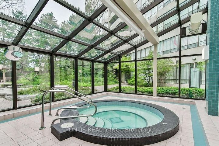 Photo 36 at 1008 - 24 HANOVER Road, Queen Street Corridor, Brampton