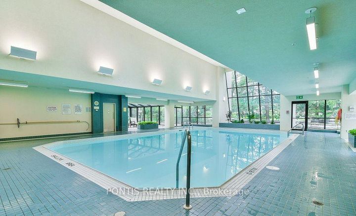 Photo 37 at 1008 - 24 HANOVER Road, Queen Street Corridor, Brampton