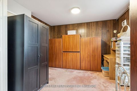 Photo 13 at 86 Village Greenway, Henry Farm, Toronto