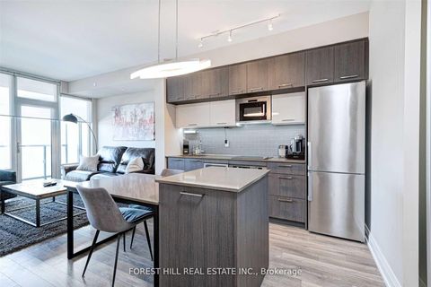 Photo 3 at 420 - 4800 Highway 7, East Woodbridge, Vaughan