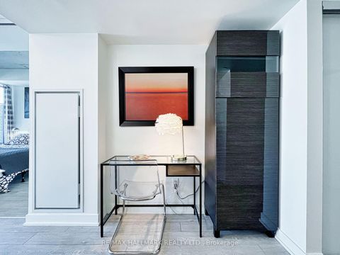 Photo 9 at 721 - 30 Baseball Place, South Riverdale, Toronto