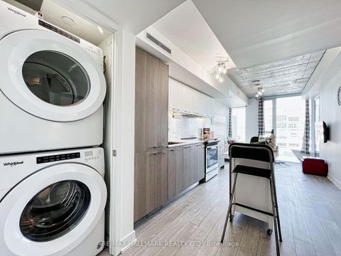 Photo 10 at 721 - 30 Baseball Place, South Riverdale, Toronto