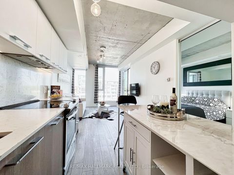 Photo 16 at 721 - 30 Baseball Place, South Riverdale, Toronto