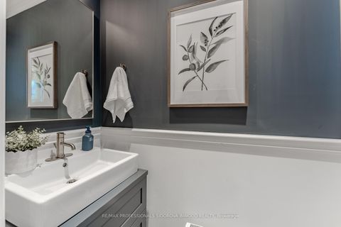 Photo 7 at 260 Indian Road, Swansea, Toronto