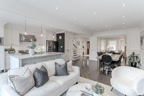 Photo 17 at 260 Indian Road, Swansea, Toronto