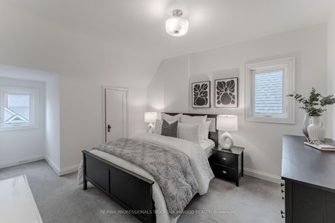 Photo 34 at 260 Indian Road, Swansea, Toronto