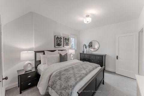 Photo 35 at 260 Indian Road, Swansea, Toronto