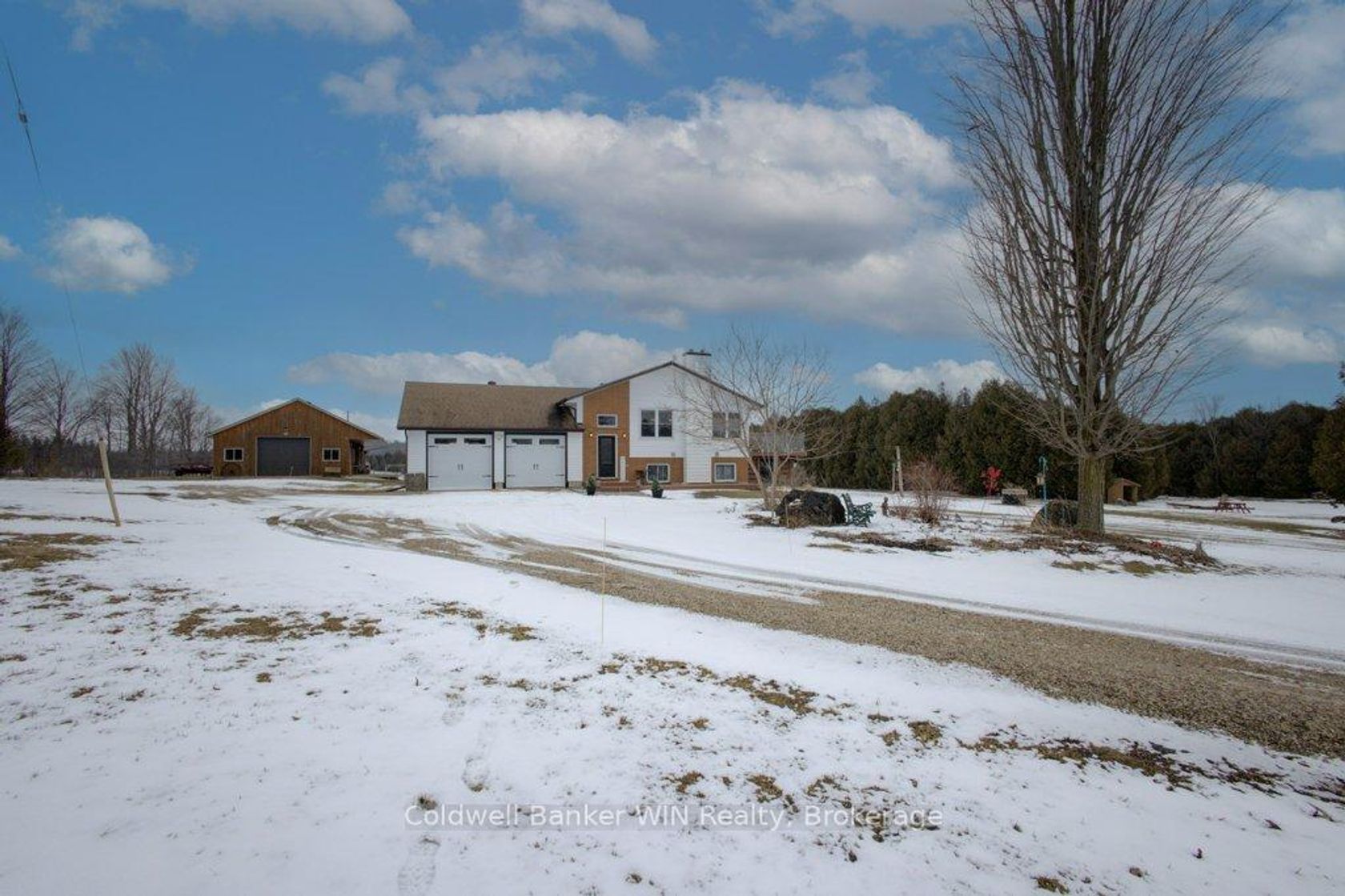 314539 6 Highway, West Grey 