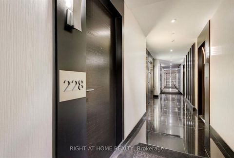 Photo 14 at 228 - 399 Spring Garden Avenue, Willowdale East, Toronto