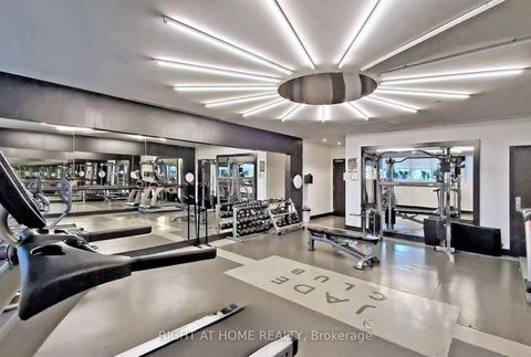 Photo 15 at 228 - 399 Spring Garden Avenue, Willowdale East, Toronto