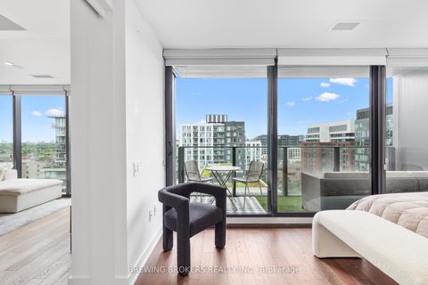 Photo 11 at PH1411 - 629 King St W Street, Waterfront Communities C1, Toronto