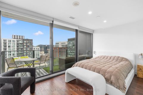 Photo 12 at PH1411 - 629 King St W Street, Waterfront Communities C1, Toronto