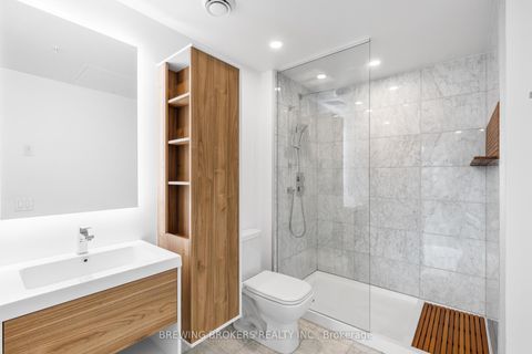 Photo 14 at PH1411 - 629 King St W Street, Waterfront Communities C1, Toronto