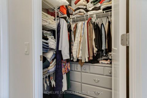 Photo 21 at 717 - 7895 JANE Street, Concord, Vaughan