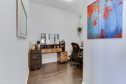 Photo 23 at 717 - 7895 JANE Street, Concord, Vaughan