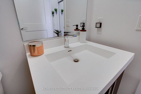 Photo 26 at 717 - 7895 JANE Street, Concord, Vaughan