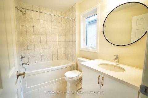 Photo 19 at 7 Stennett Drive, Keswick North, Georgina