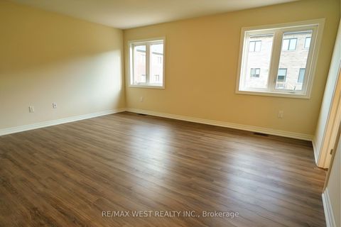 Photo 24 at 7 Stennett Drive, Keswick North, Georgina