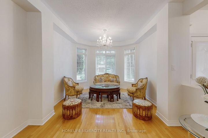 Photo 4 at 6 Rouge Fairway Street, Rouge Fairways, Markham