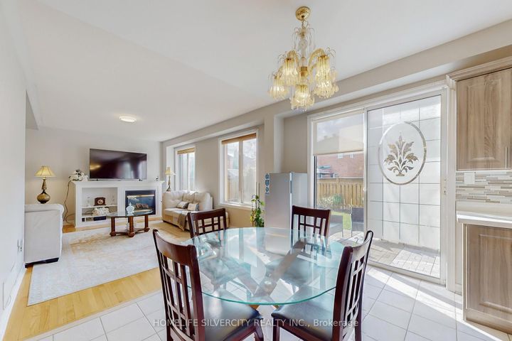 Photo 9 at 6 Rouge Fairway Street, Rouge Fairways, Markham