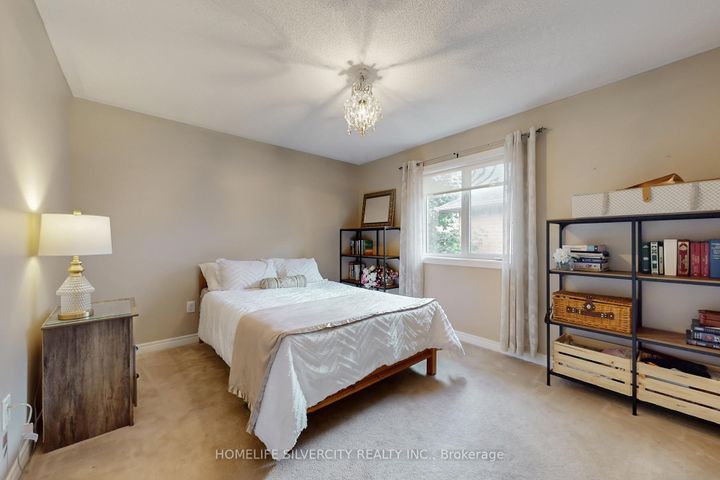 Photo 26 at 6 Rouge Fairway Street, Rouge Fairways, Markham