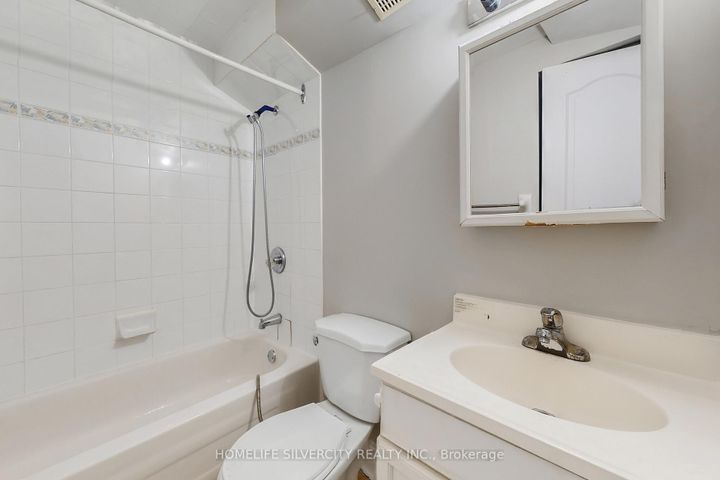 Photo 46 at 6 Rouge Fairway Street, Rouge Fairways, Markham