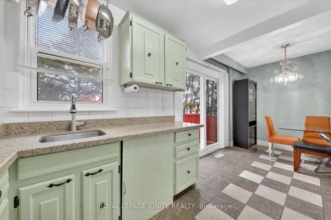 Photo 13 at 16 Vankirk Road, Dorset Park, Toronto