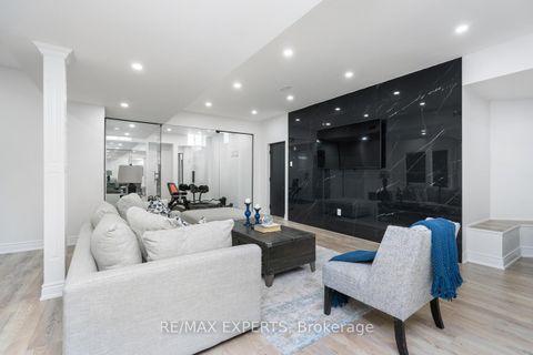 Photo 25 at 32 James Stokes Court, King City, King