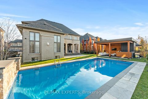 Photo 37 at 32 James Stokes Court, King City, King