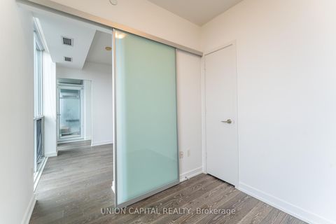 Photo 10 at 3709 - 1 Yorkville Avenue, Annex, Toronto