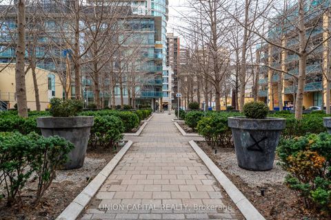 Photo 27 at 3709 - 1 Yorkville Avenue, Annex, Toronto