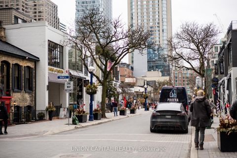 Photo 28 at 3709 - 1 Yorkville Avenue, Annex, Toronto