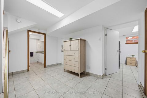 Photo 13 at 28 Hubert Avenue, Birchmount, Toronto