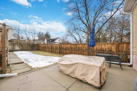 Photo 23 at 28 Hubert Avenue, Birchmount, Toronto
