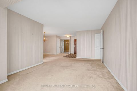 Photo 12 at 2005 - 33 Elmhurst Avenue, Westgate, Toronto