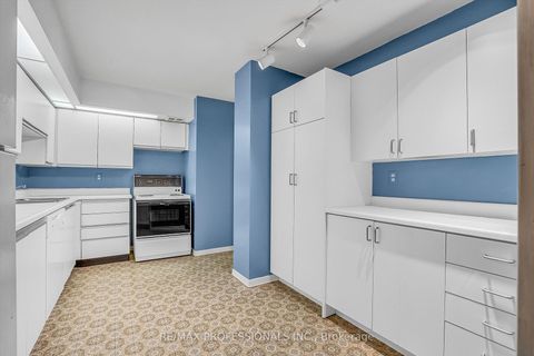 Photo 15 at 2005 - 33 Elmhurst Avenue, Westgate, Toronto