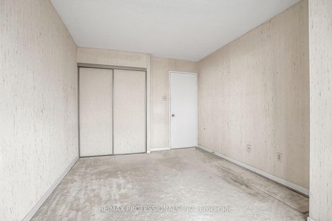 Photo 29 at 2005 - 33 Elmhurst Avenue, Westgate, Toronto