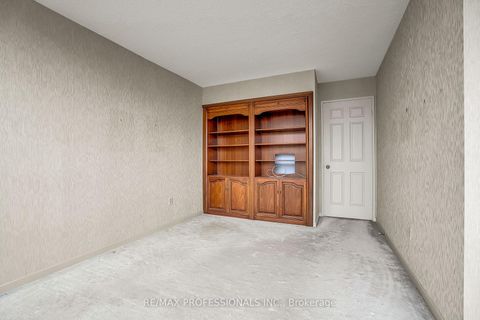 Photo 31 at 2005 - 33 Elmhurst Avenue, Westgate, Toronto