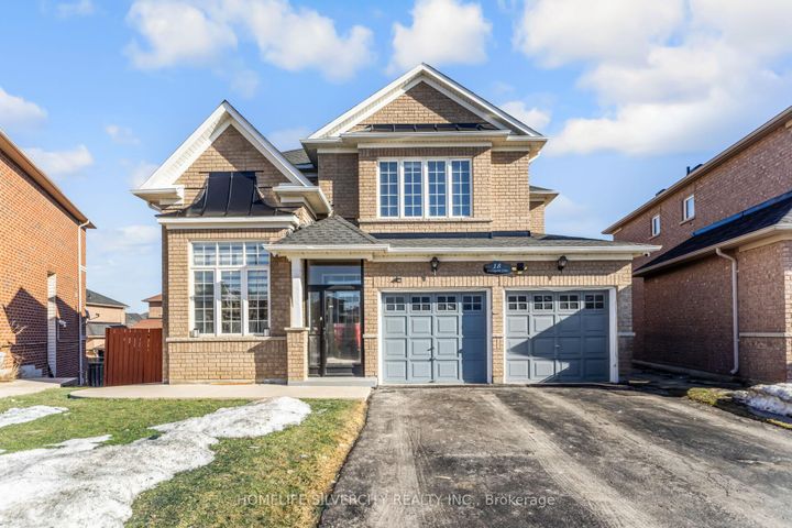 Photo 1 at 18 Finlayson Crescent, Wellington, Brampton