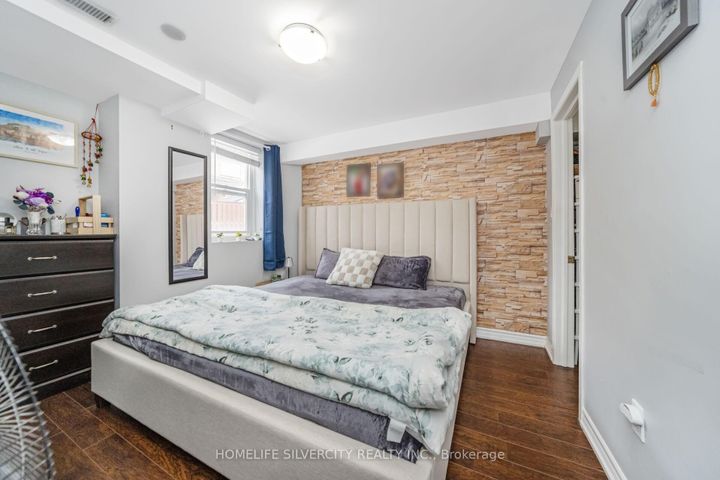 Photo 41 at 18 Finlayson Crescent, Wellington, Brampton